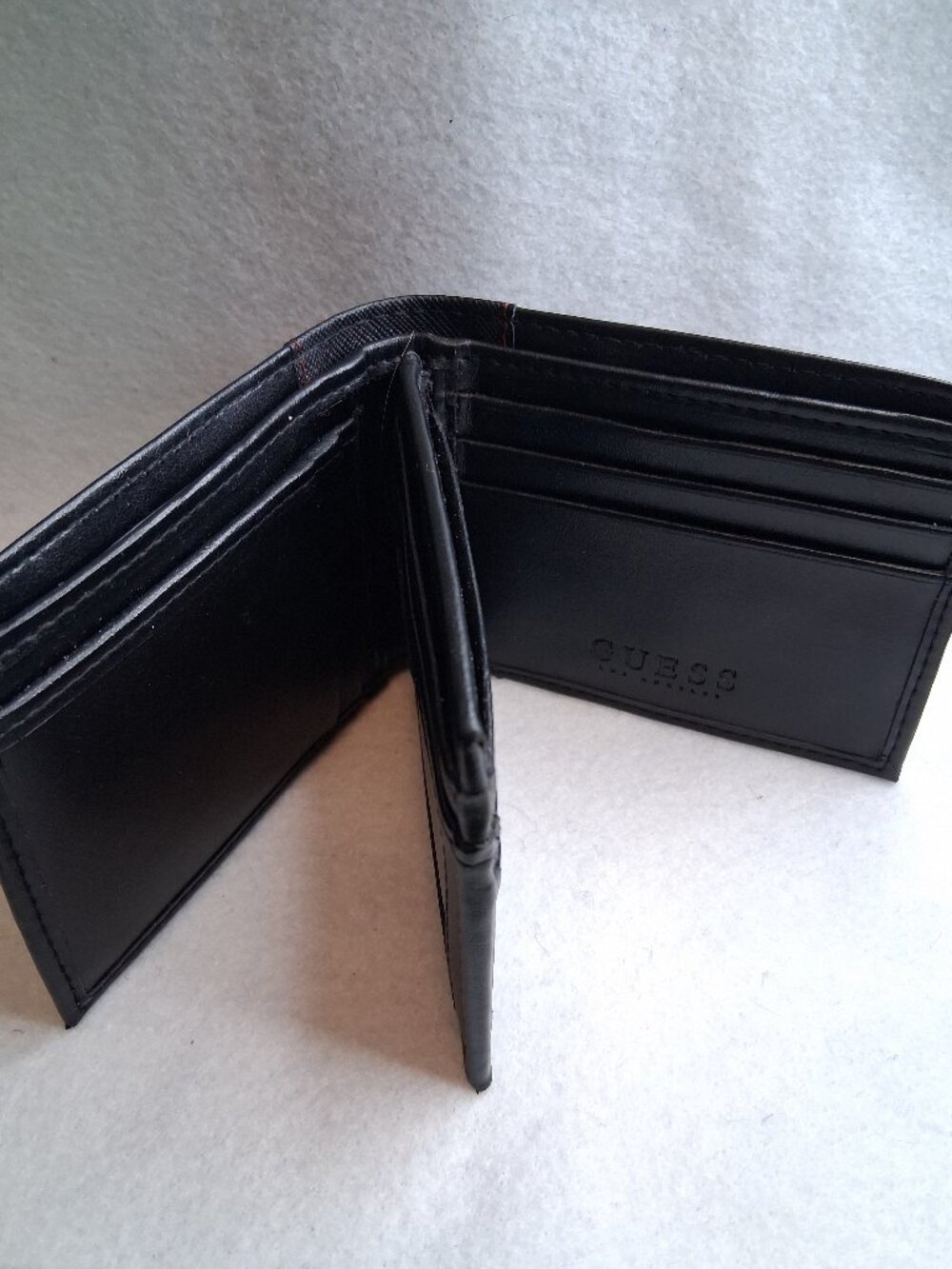 GUESS Men’s Black Saffiano Passcase Bifold Wallet Red Stitching Accent - Picture 5 of 10